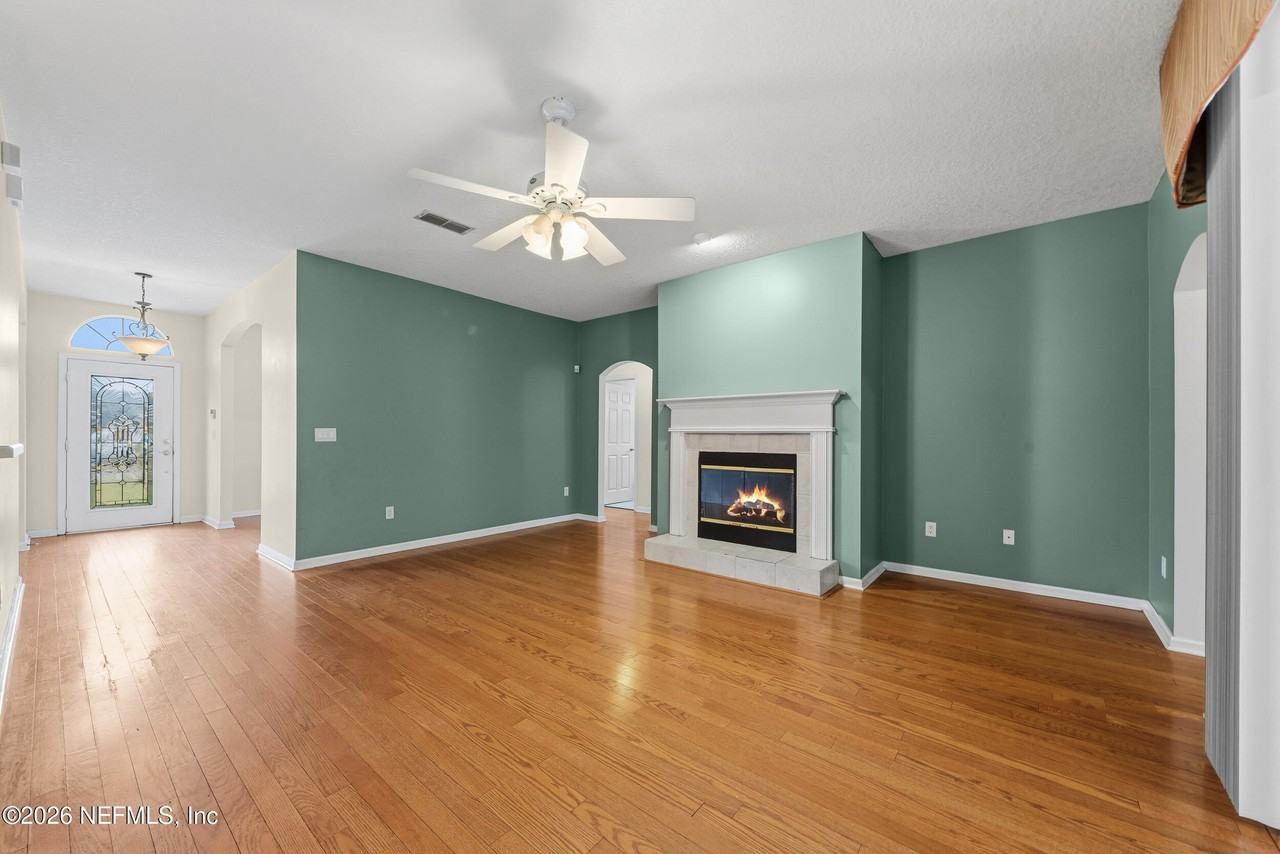 593 Grand Parke Dr - Photo 7 of 29