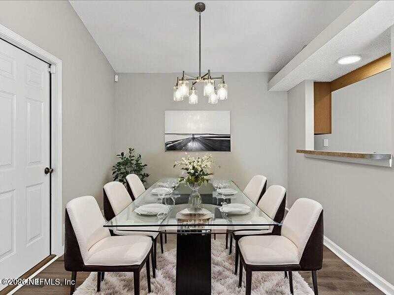 1460 Ellis Trace Dr W - Photo 4 of 29