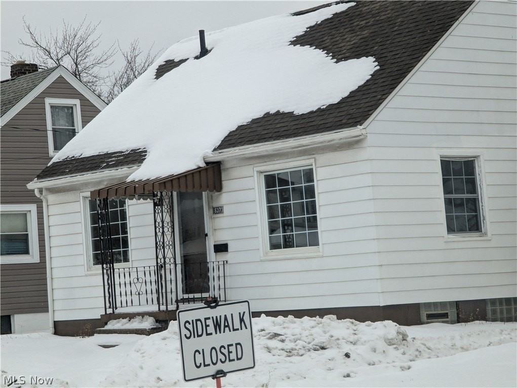 637 E Wilbeth Rd - Photo 4 of 45