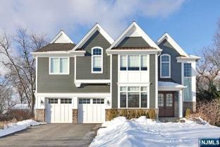 14 Graham Pl - Photo 1 of 1