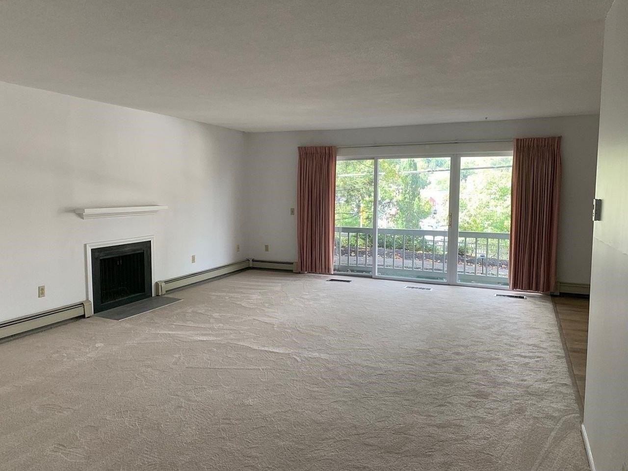 1 Pine St #C20 - Photo 3 of 16