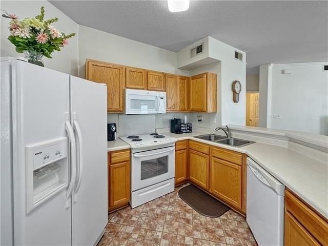 521 Spartan Dr #10103 - Photo 4 of 12