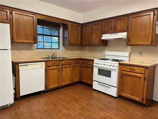 17500 AVALON TERRACE Terrace - Photo 6 of 19