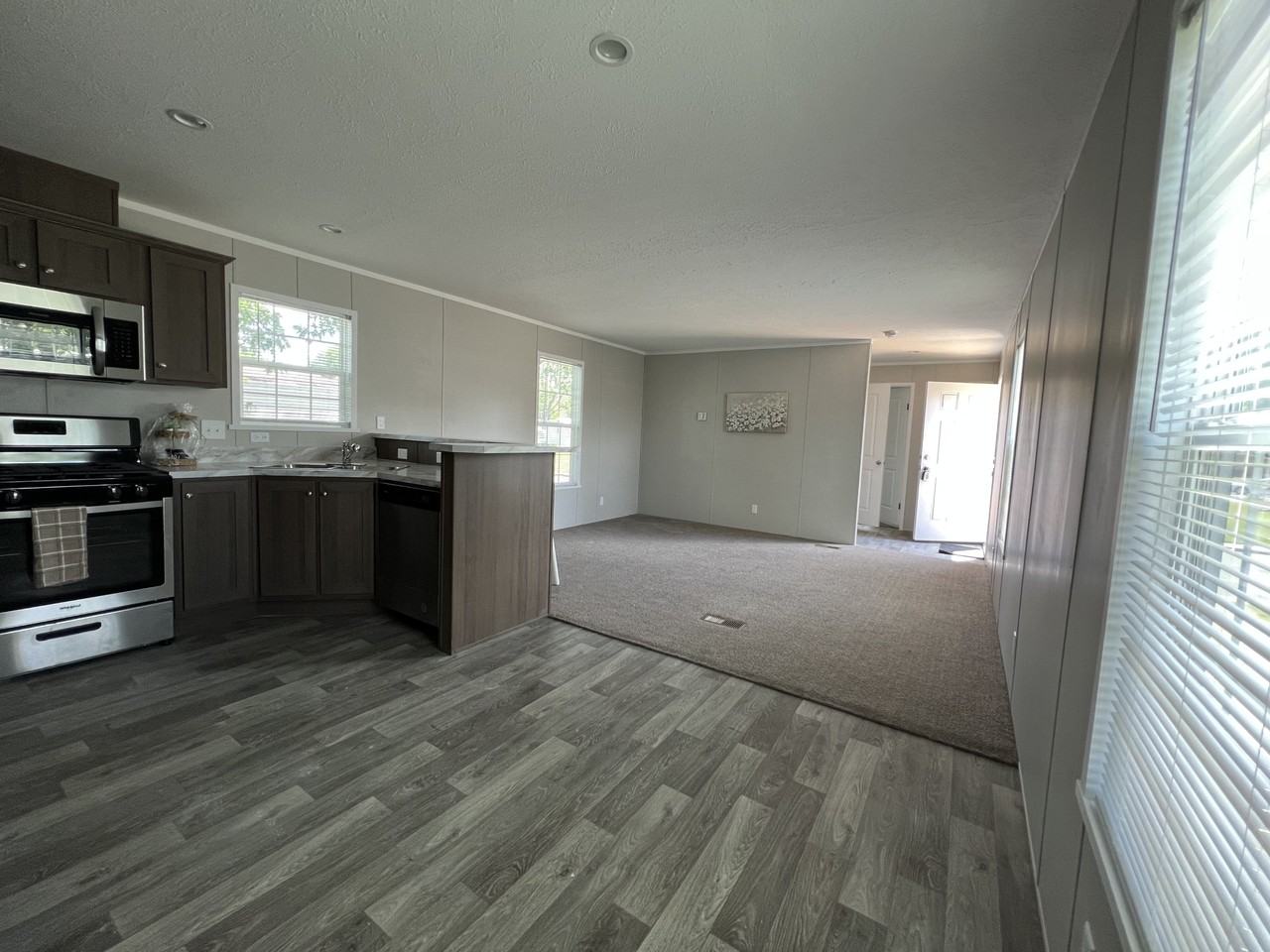 5175 Rhine Dr #033 - Photo 3 of 10