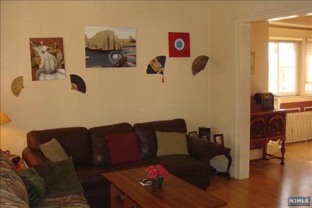 14 Summit Pl - Photo 2 of 15