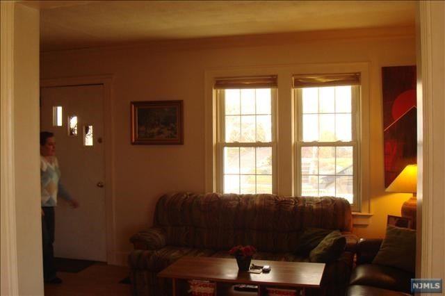 14 Summit Pl - Photo 3 of 15