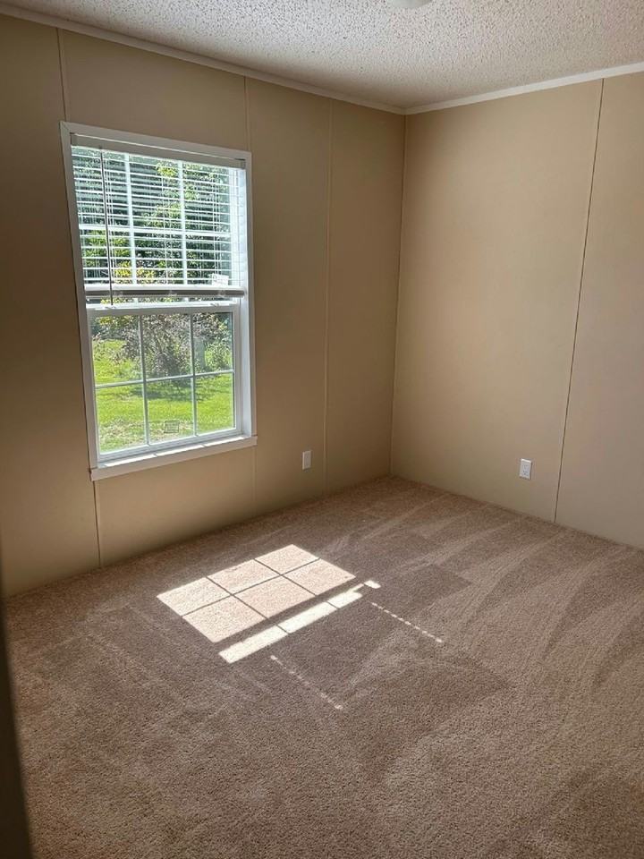 49580 Linden St #129 - Photo 4 of 8