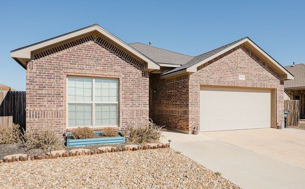 3906 Oporto St - Photo 2 of 20