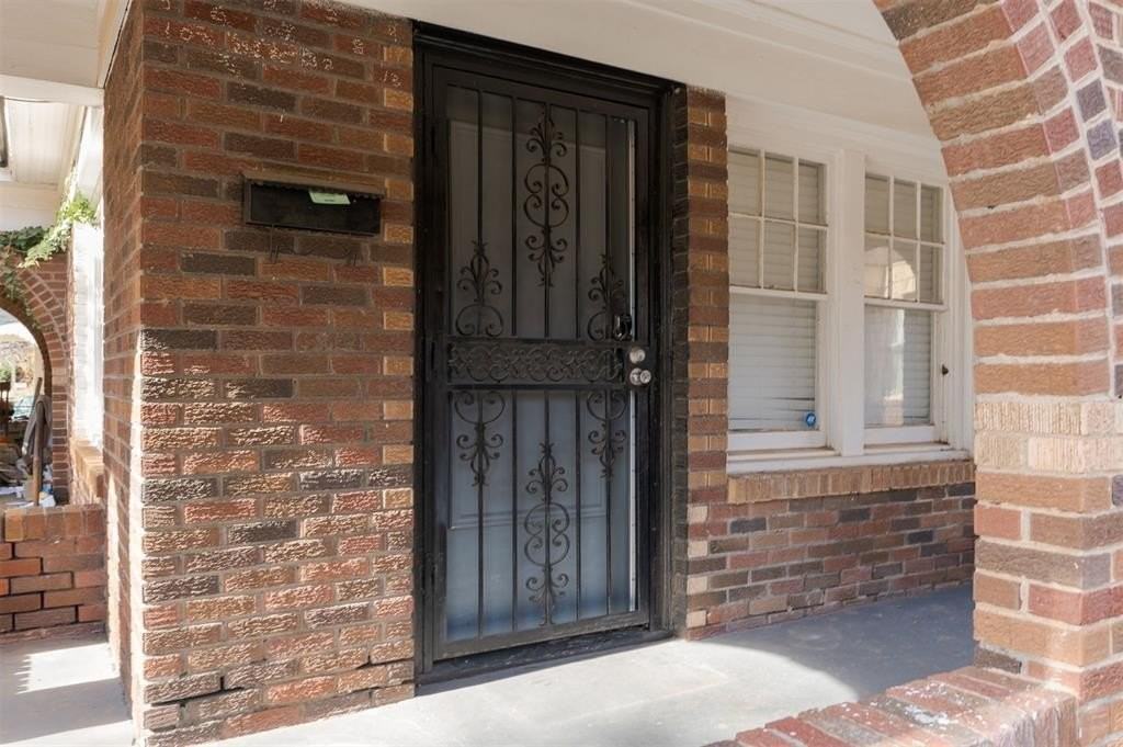 2555 Nw 20th St Unit 2555 #2555 - Photo 6 of 33