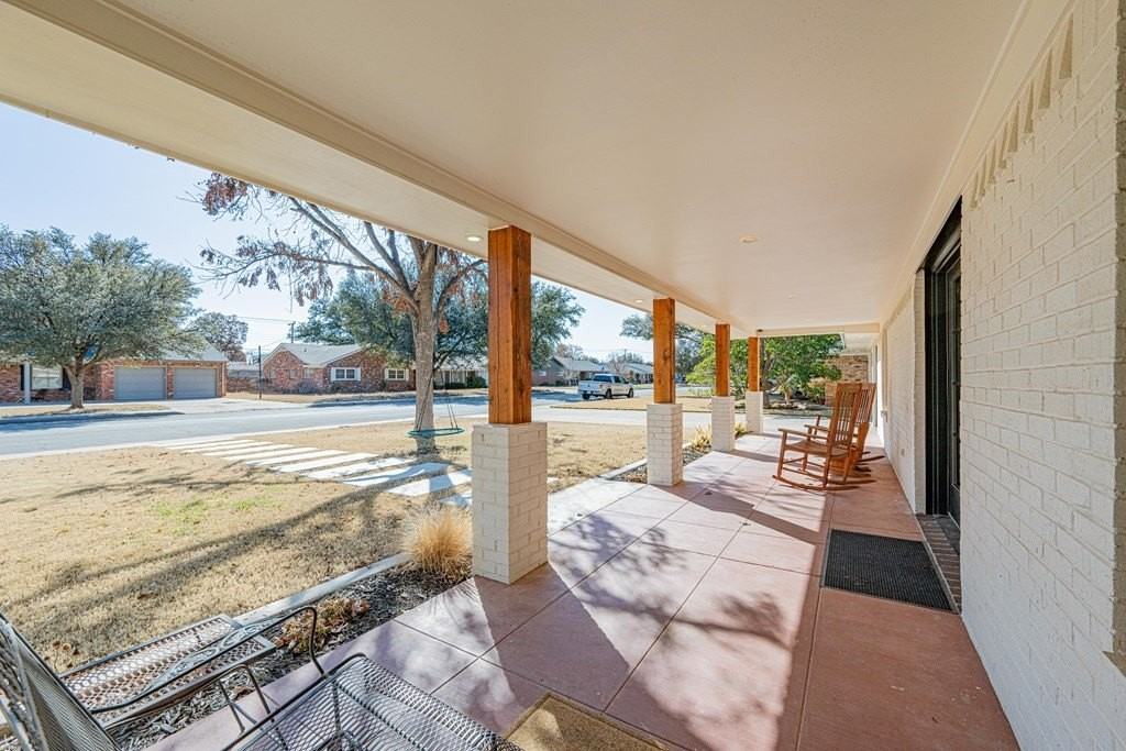 2600 W Dengar Ave - Photo 6 of 49