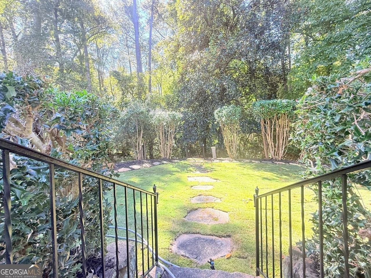 200 W Paces Ferry Rd Nw - Photo 7 of 46