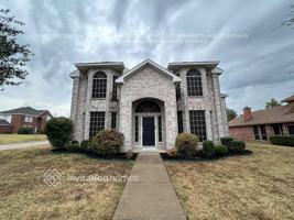 featured image of 825 Claire View Dr
