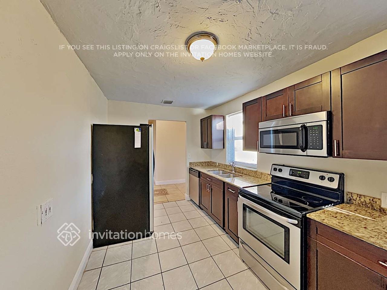 6491 Sw 6th St - Photo 7 of 17