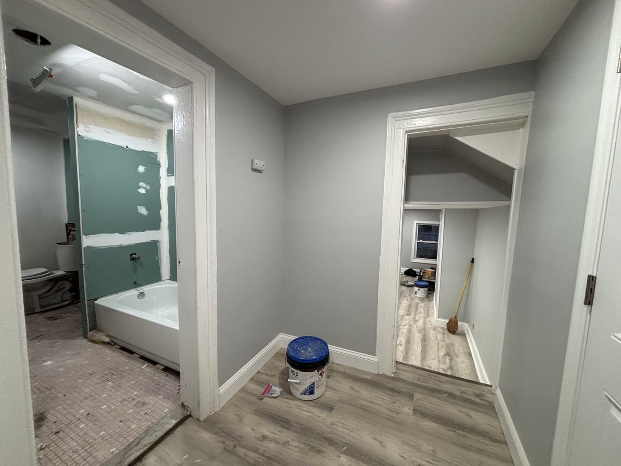 318 East 1st Avenue #2 - Photo 5 of 6