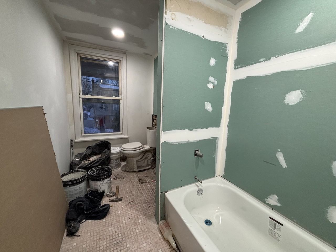 318 East 1st Avenue #2 - Photo 6 of 6