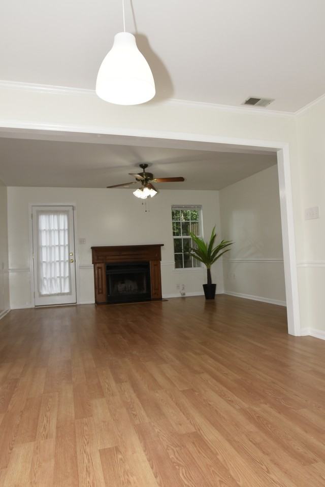 2110 Gary St - Photo 6 of 18