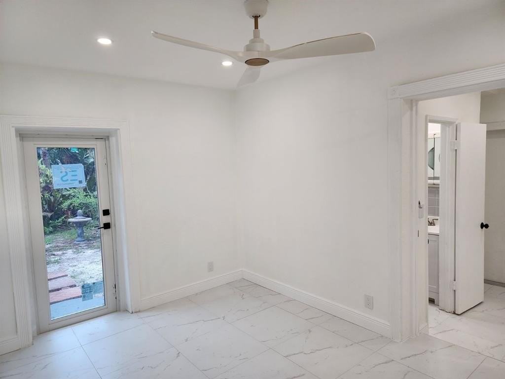 421 Ne 21st Ct - Photo 7 of 18