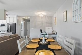 160 Commons Dr - Photo 6 of 21