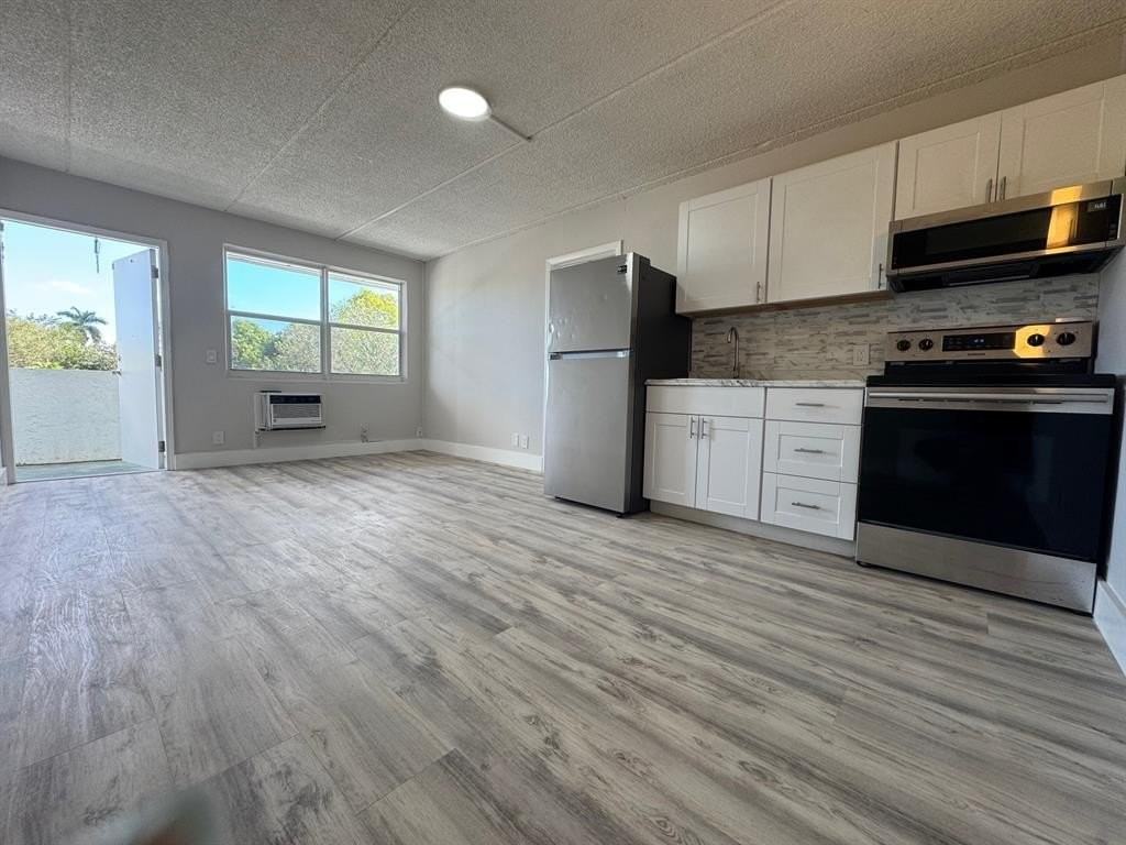 3211 Sw 44th St #209 - Photo 3 of 11