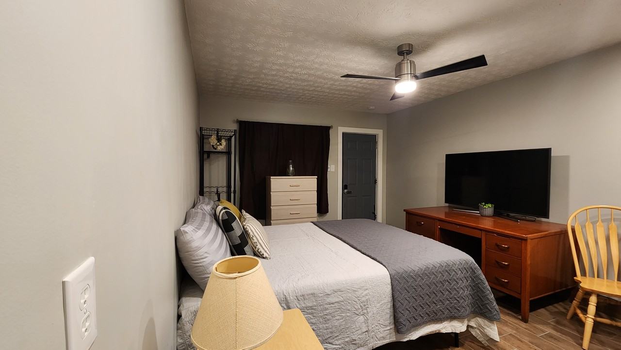 480 Mink Pl #6 - Photo 4 of 15