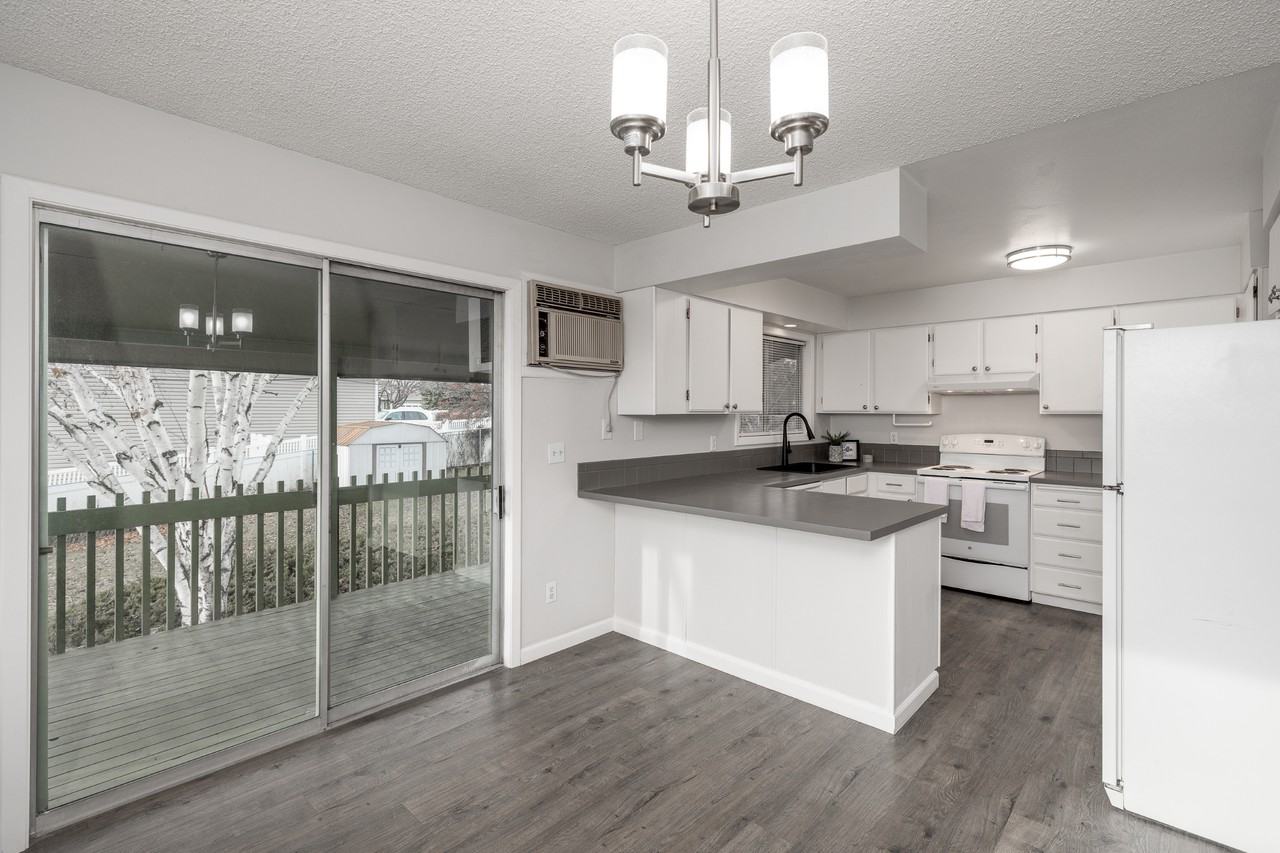 605 N Virginia Ct #603 - Photo 5 of 11