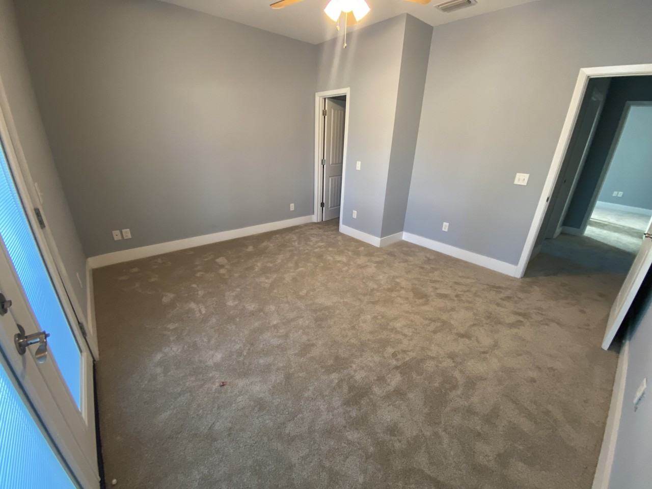 8603 Marlin Pl - Photo 4 of 20