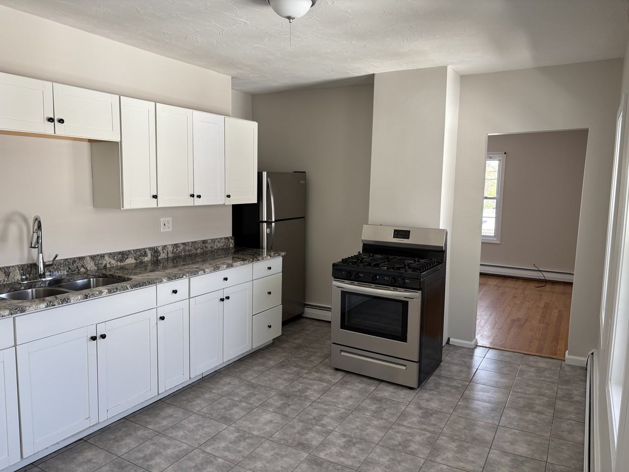 14 Quigley Ave #16 - Photo 5 of 10