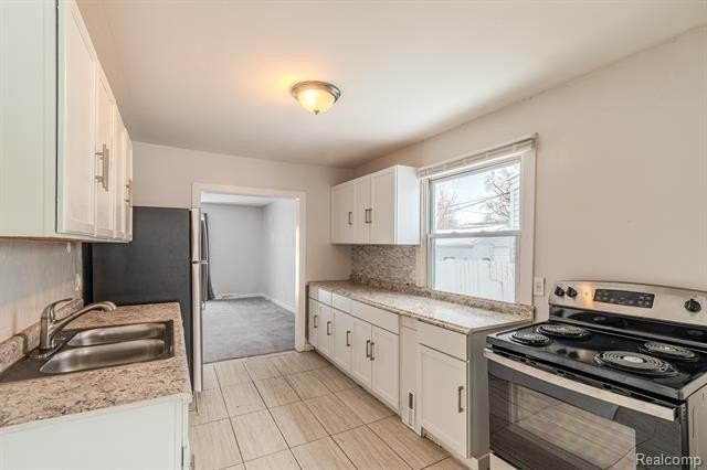 11084 Cadillac Ave - Photo 5 of 13