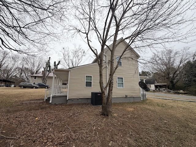 803 W 3rd Ave - Photo 5 of 28