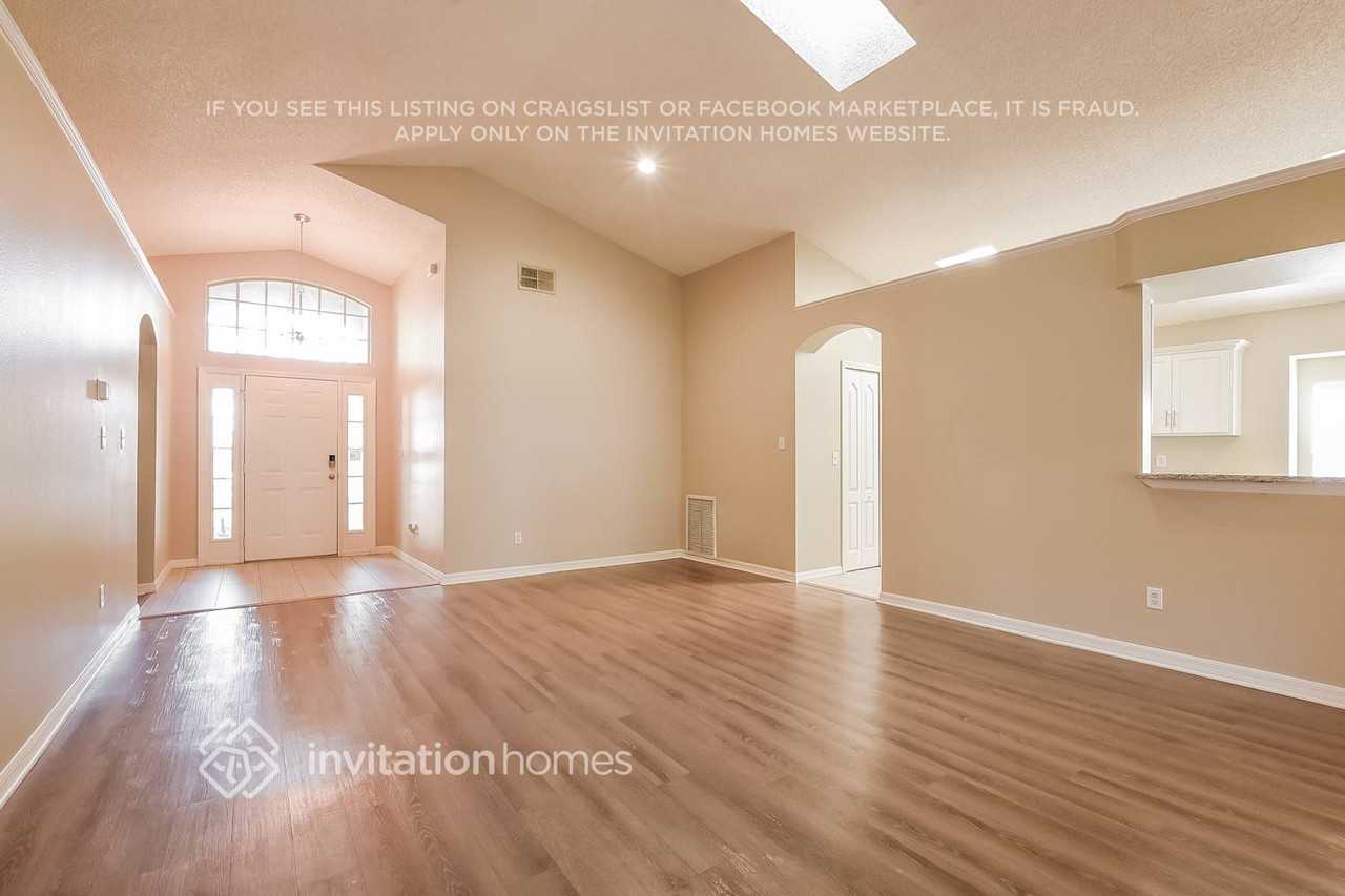 88 Pine Forest Pl - Photo 3 of 17