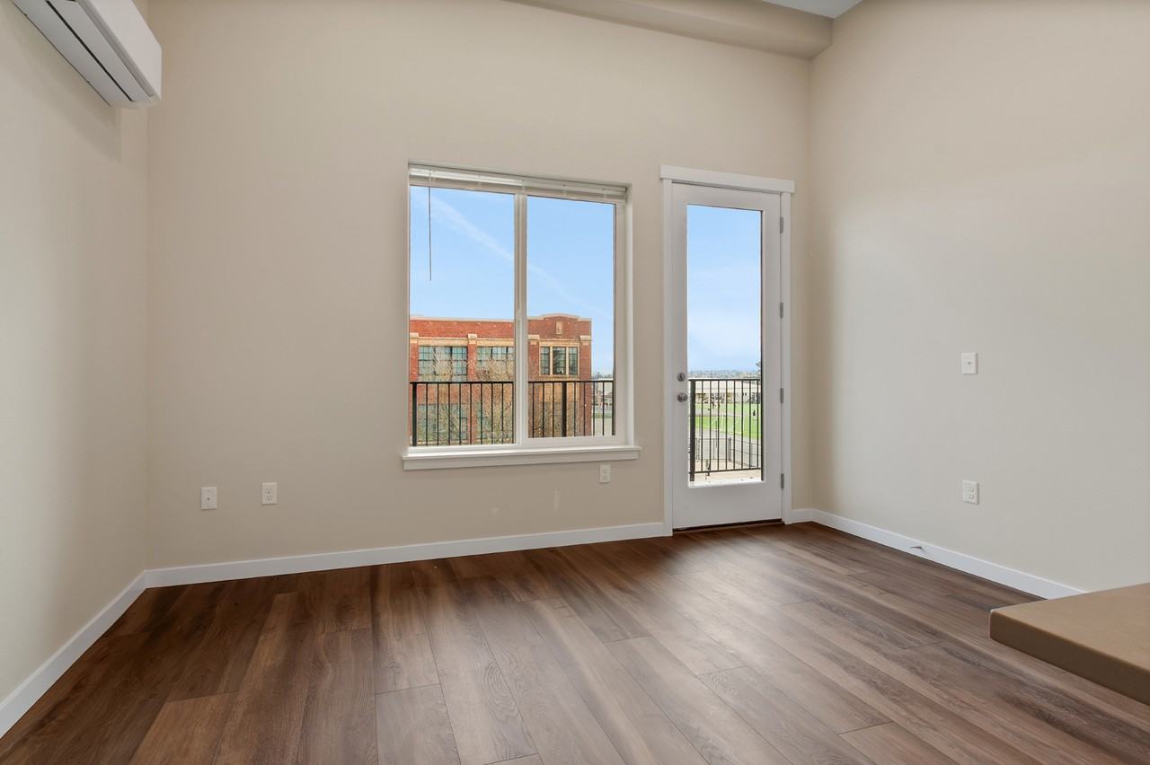 2108 S J St #203 - Photo 7 of 16