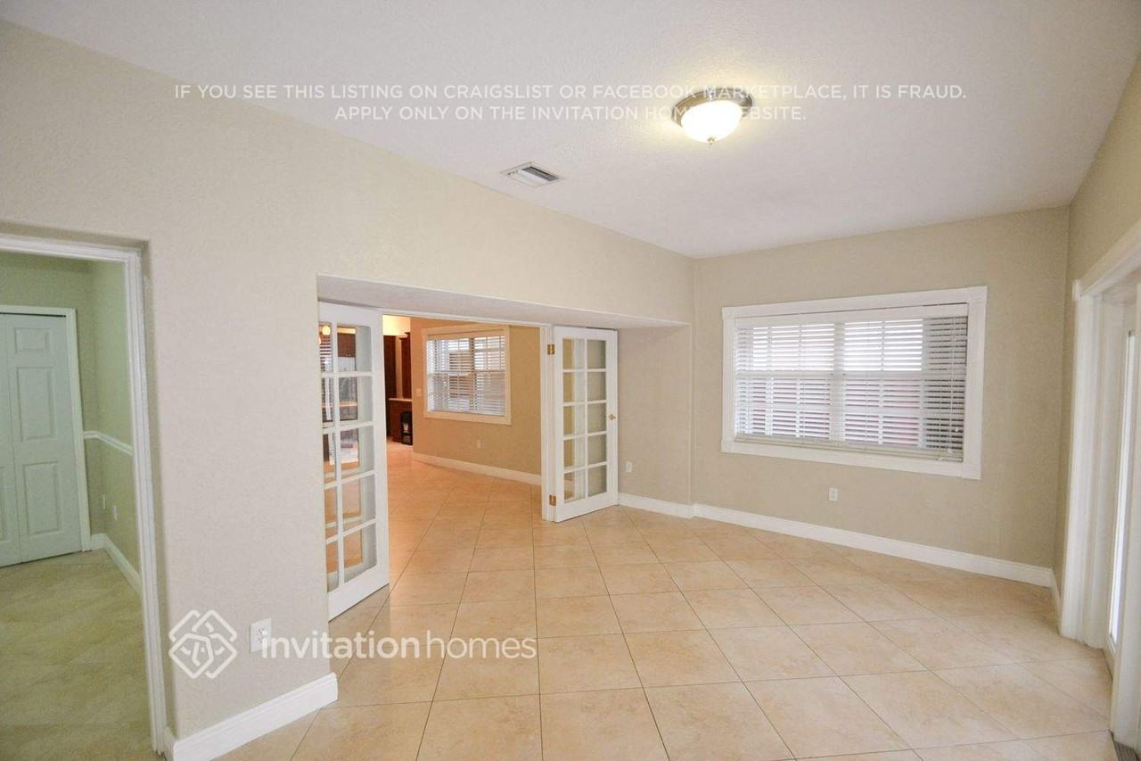 9081 Nw 148th St - Photo 2 of 13