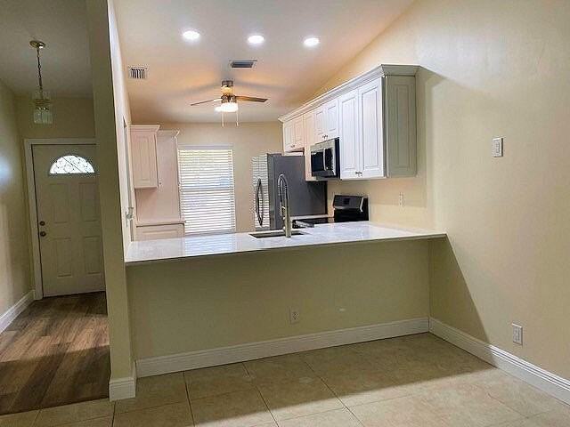 5085 Bottlebrush St - Photo 2 of 31