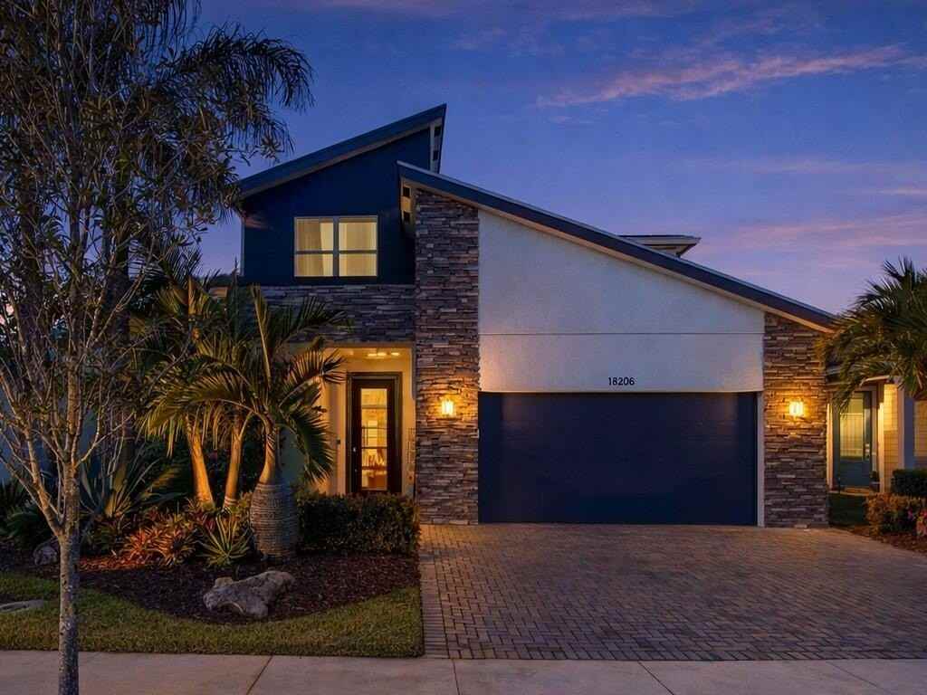 11828 Sw Lyra Dr - Photo 2 of 40