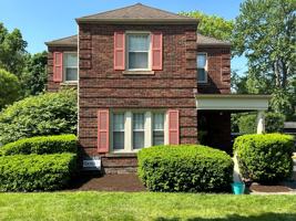 featured image of 2628 Traymore Rd