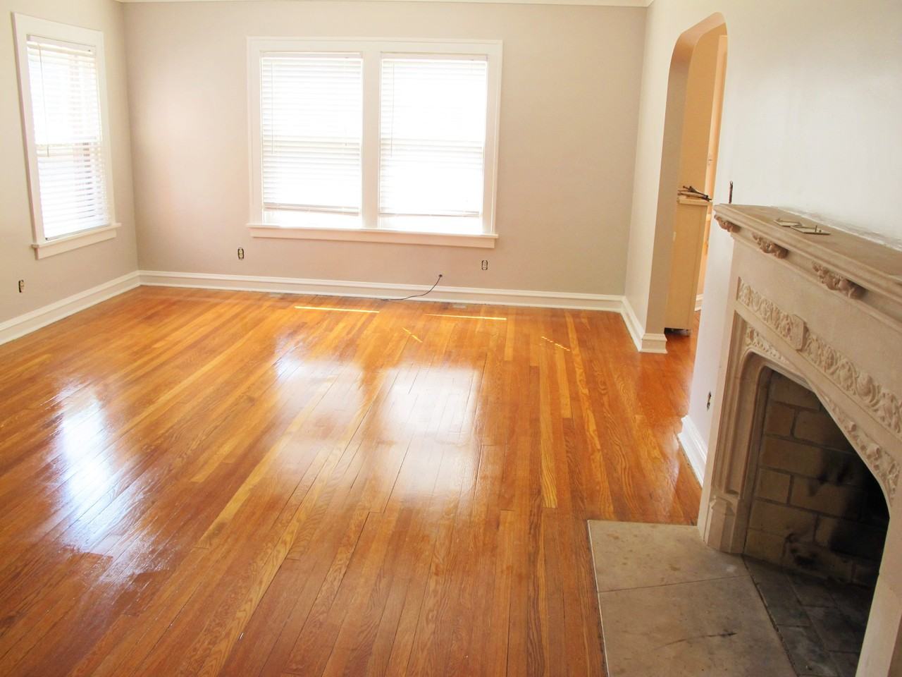 2628 Traymore Rd - Photo 6 of 21