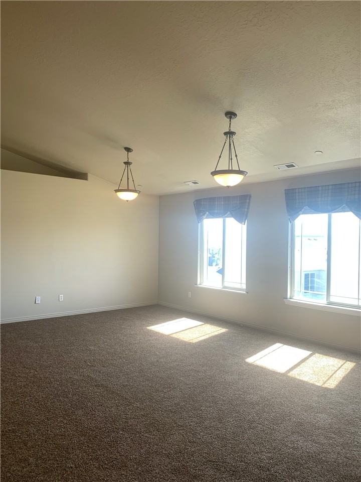 582 Sw #84 - Photo 4 of 14