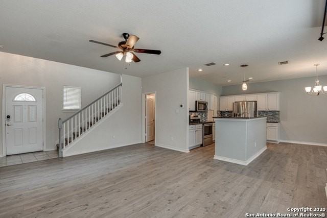 1355 Pinnacle Fls - Photo 5 of 28