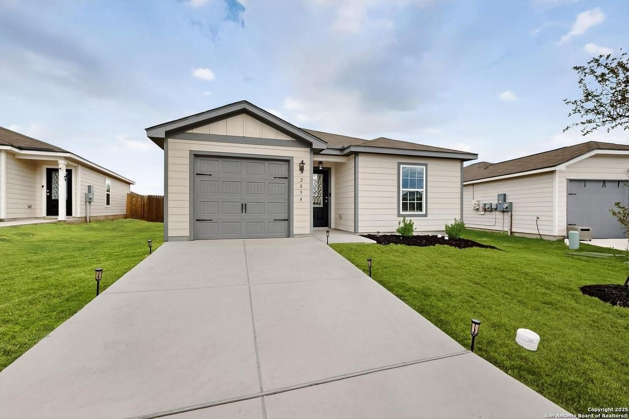 2854 Praline Fry - Photo 2 of 33