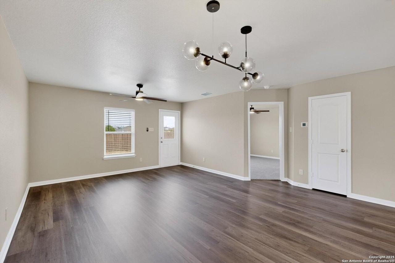 2854 Praline Fry - Photo 4 of 33