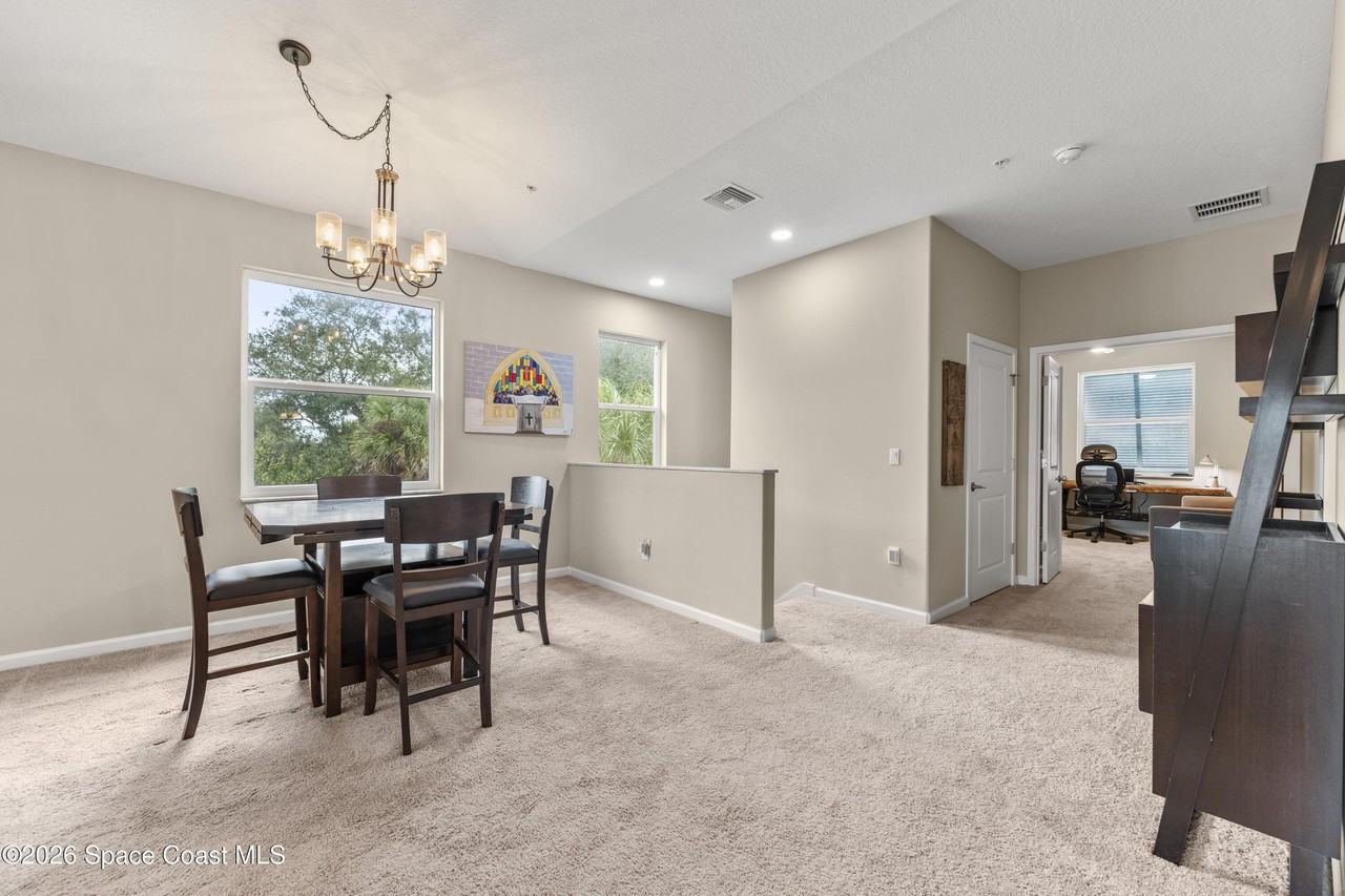 3951 Playa Del Sol Dr Unit 204 #204 - Photo 5 of 8