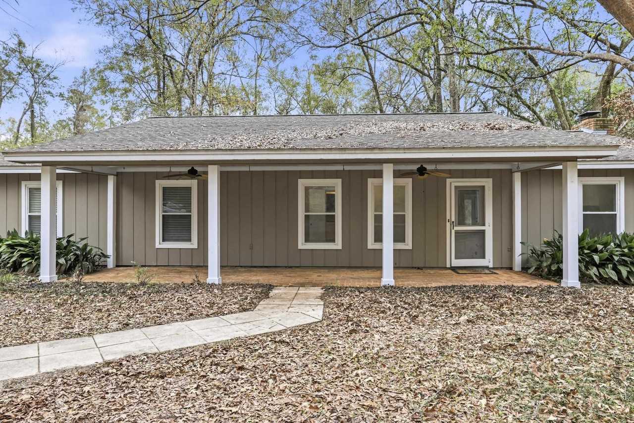 7585 Skipper Ln - Photo 6 of 50