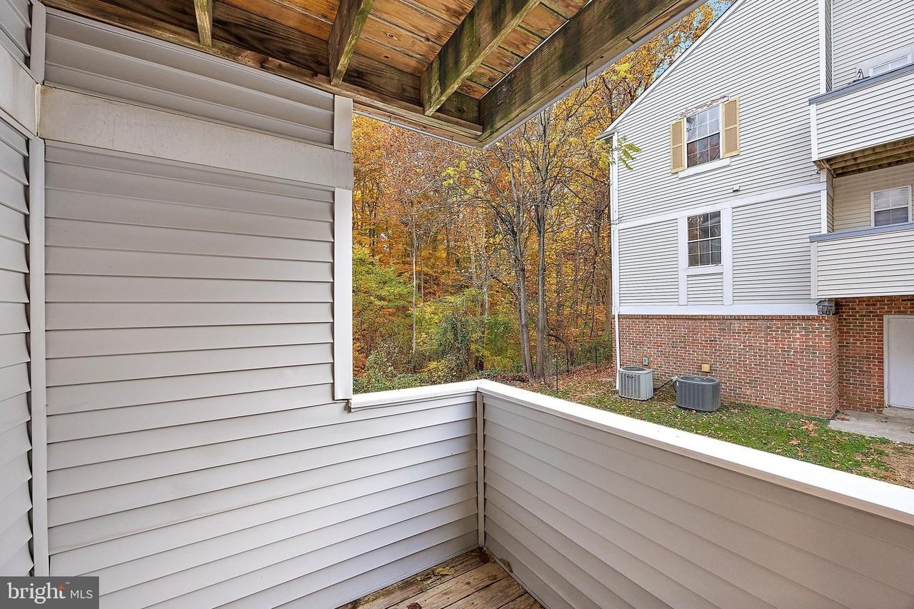 129 Emery Ct Unit B #B - Photo 5 of 28