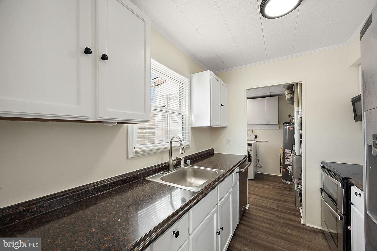 700 Garnet Rd - Photo 7 of 18