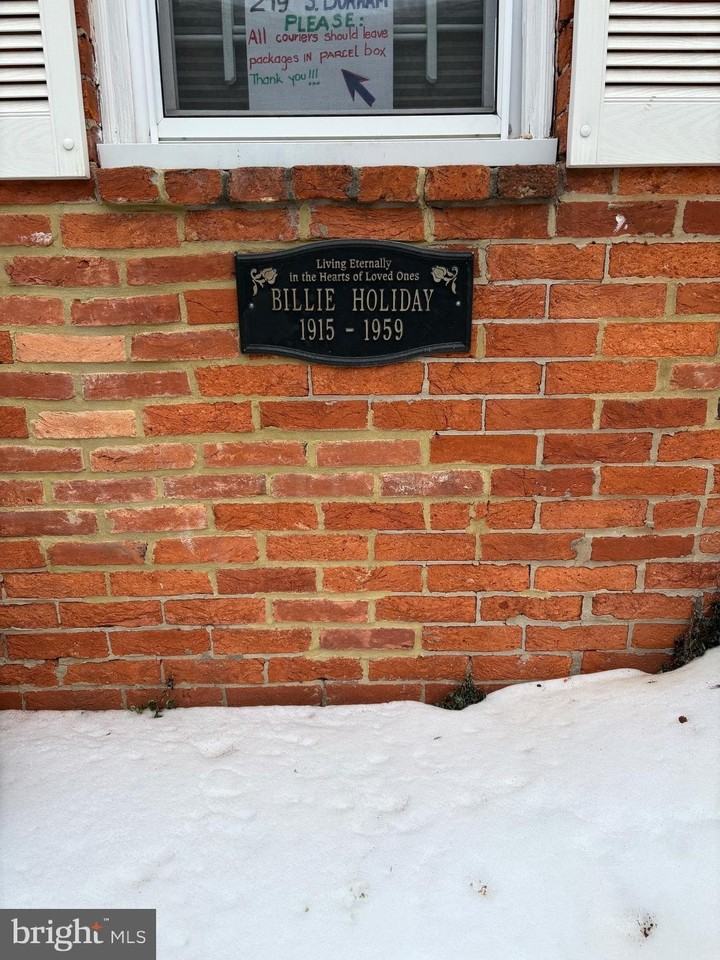 229 S Durham St - Photo 6 of 26