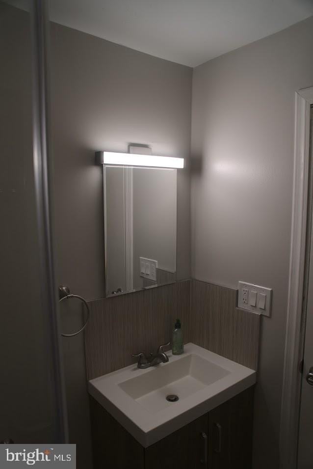 410 Monmouth St Apt C #C - Photo 5 of 12