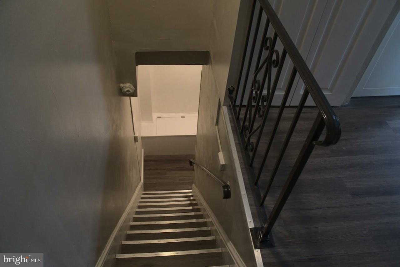 410 Monmouth St Apt C #C - Photo 6 of 12