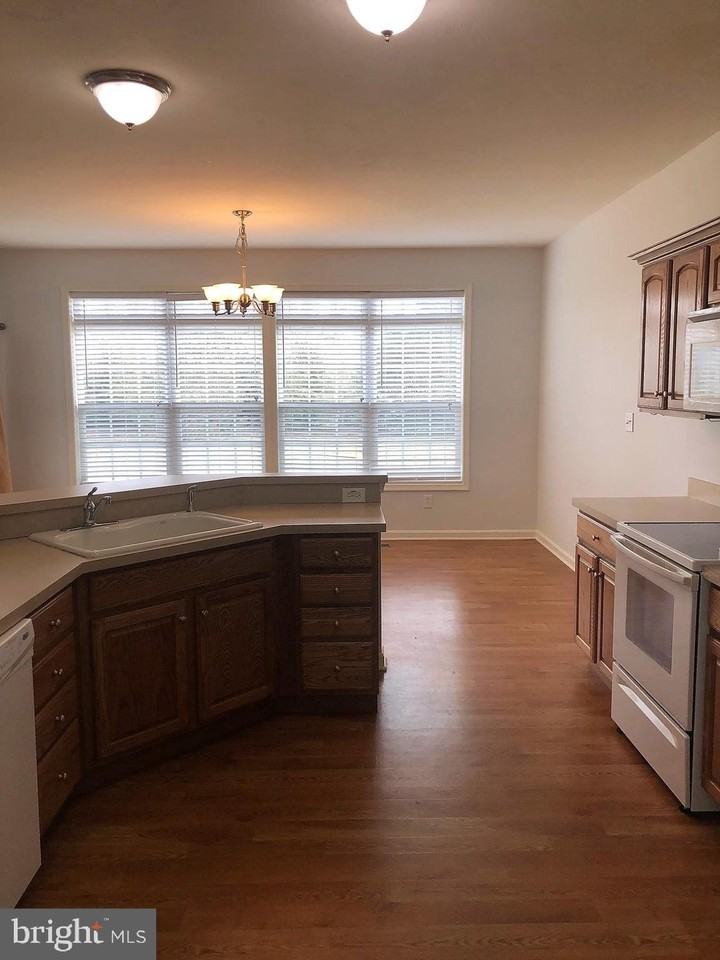 149 Battalion Ln - Photo 3 of 23