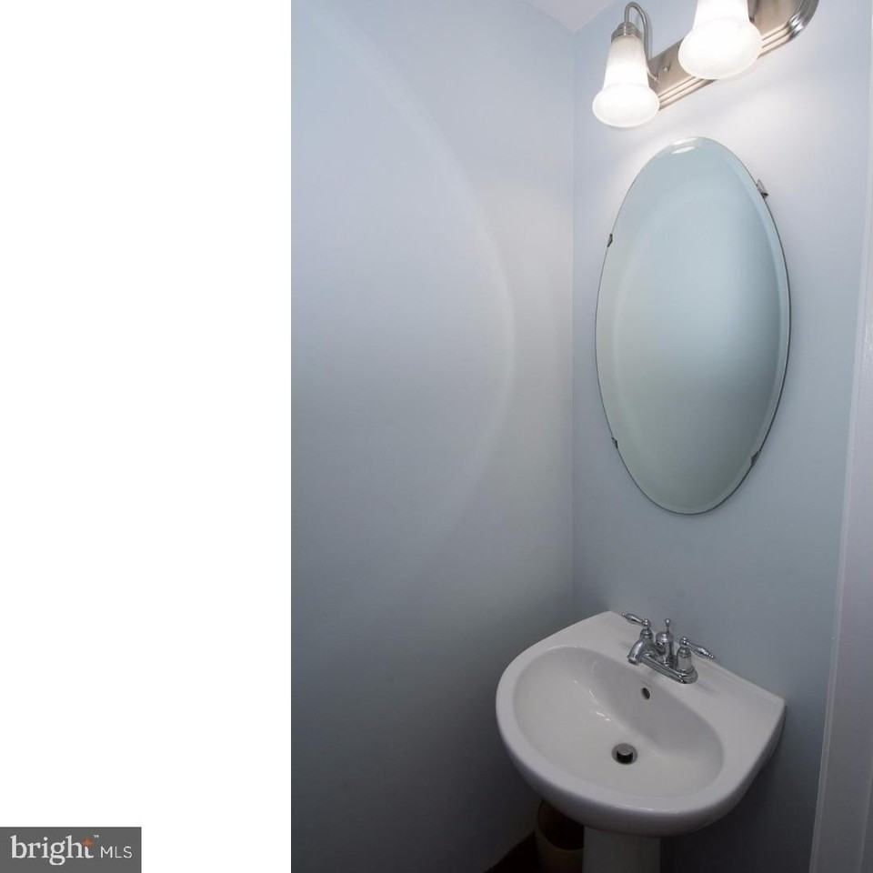 306 Burnt Church Ct - Photo 6 of 23