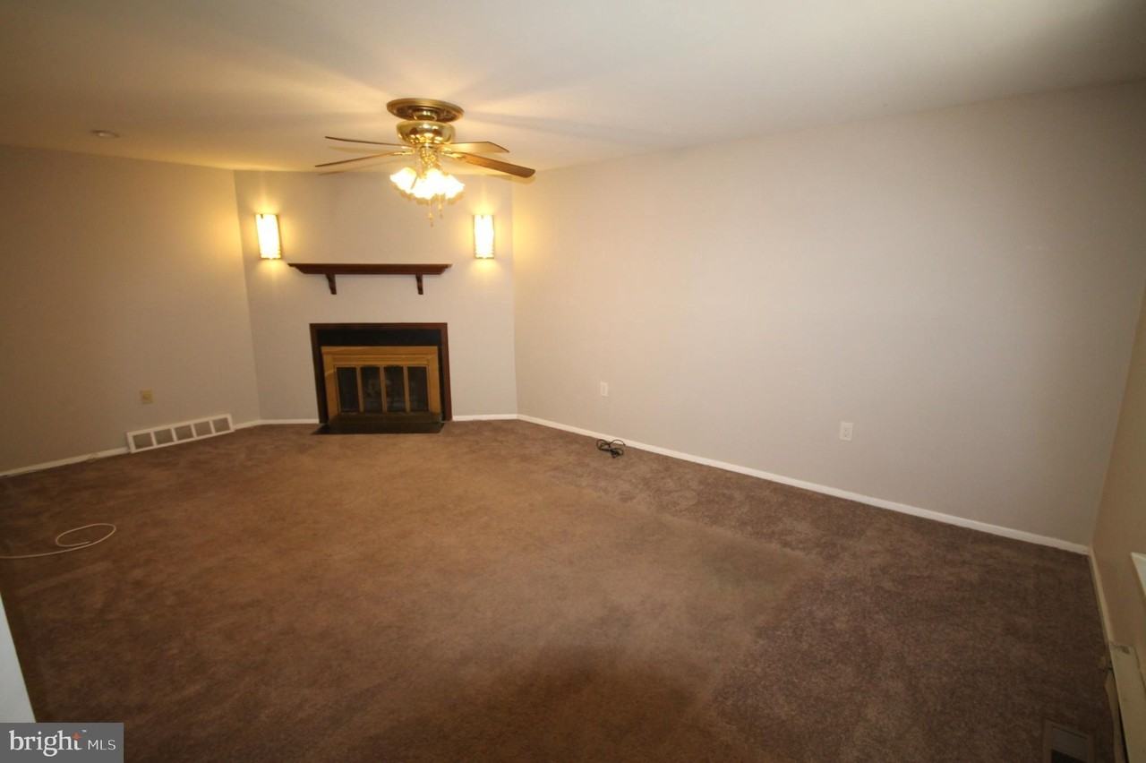 1410 Whitpain Hls - Photo 3 of 11